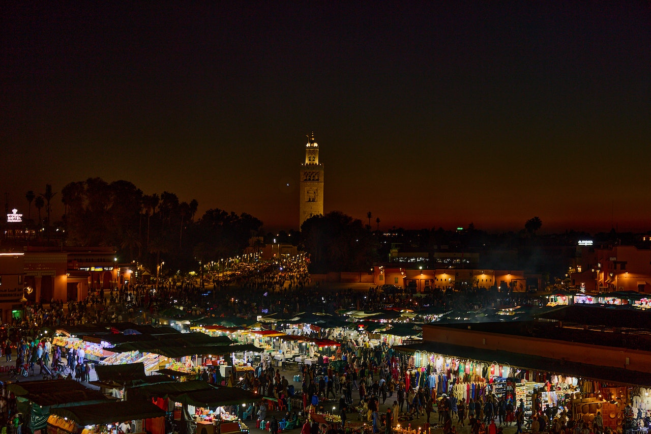 Piața Jamaa el Fna: Piața vibrantă și exotică a Marrakechului