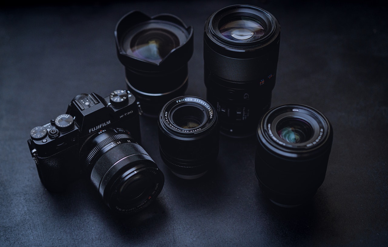 Cum să îți alegi cea mai bună cameră foto digitală: criterii și sfaturi