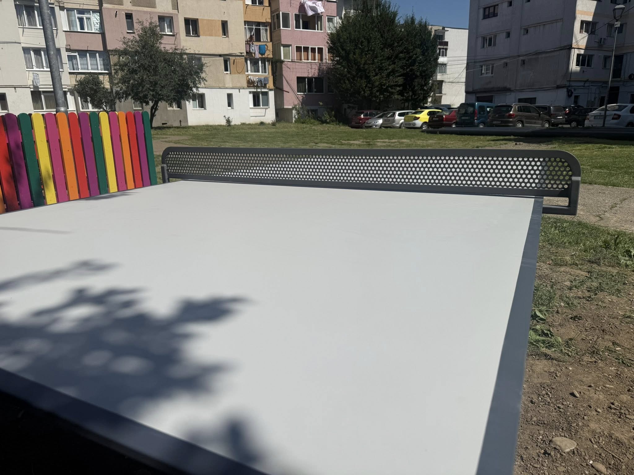 Prima masă de tenis de masă instalată la Mărășești. Autoritățile cer sugestii pentru următoarele locații