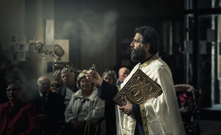 De ce apare uneori imaginea unui preot în vis