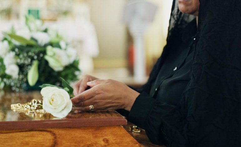 Organizarea unei înmormântări în Sector 2: cât durează fiecare etapă