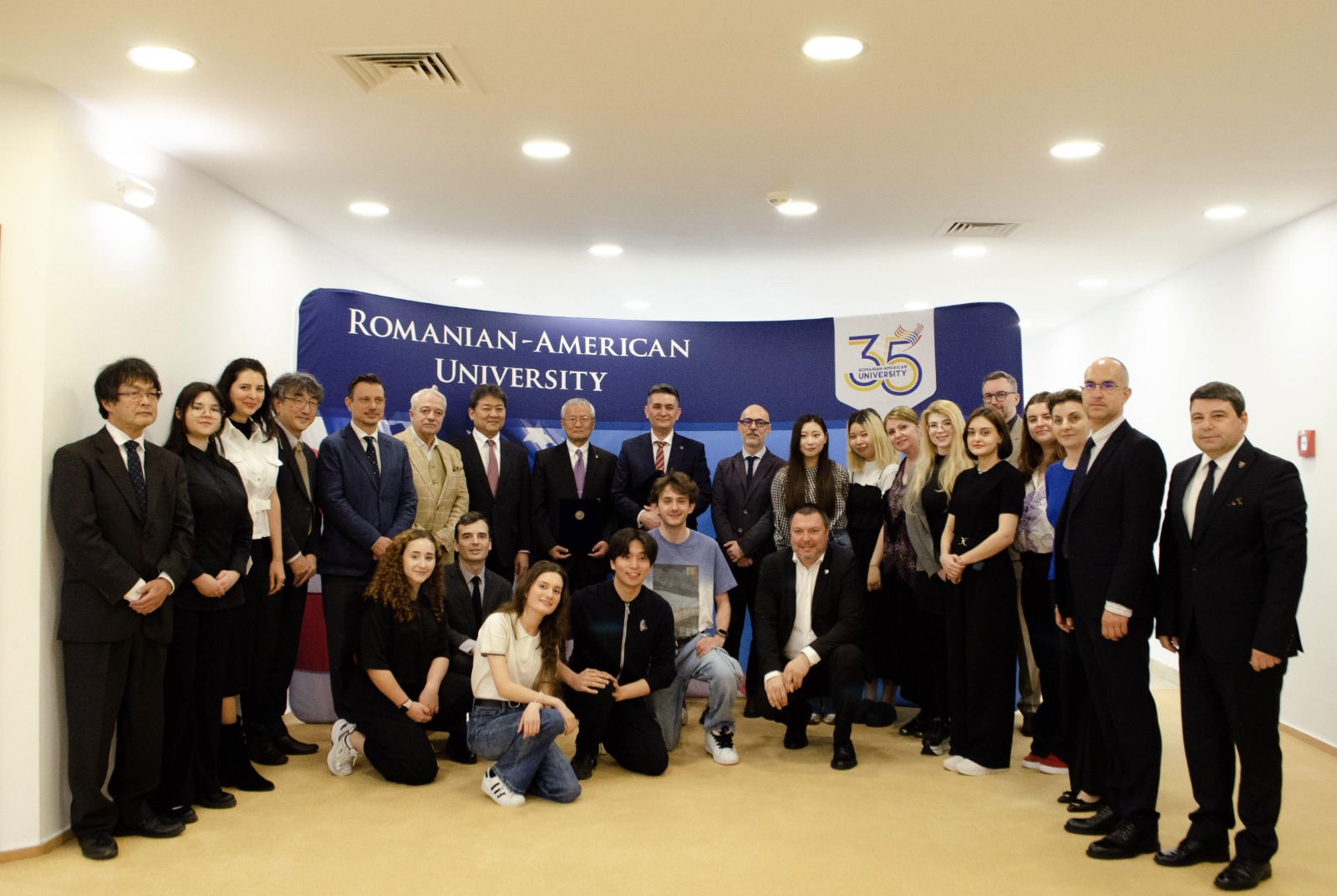 Premieră națională în educația universitară. Primul program de masterat cu dublă diplomă Japonia-România, lansat de Universitatea Româno-Americană