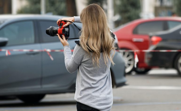 Cum alegi un aparat foto bun fără să plătești pentru funcții pe care nu le folosești